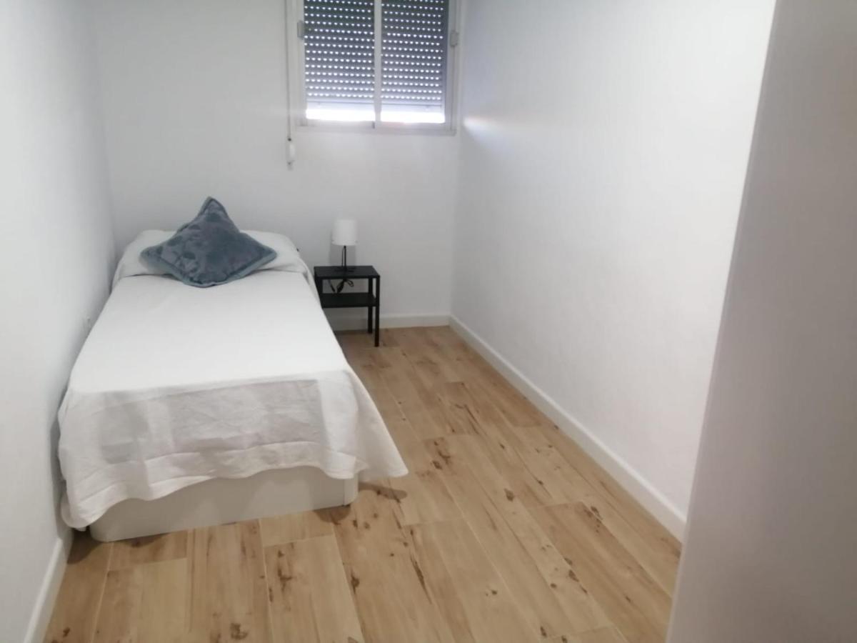 2 Bedroom Apartment In San Fernando Exterior photo